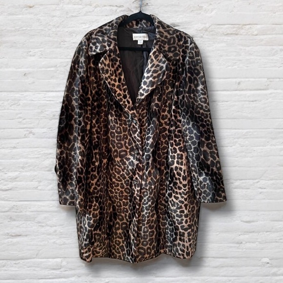 August Max Jackets & Blazers - ⭐️ August Max Woman Vintage Animal Print Swing Silhouette Fully Lined Jacket 28W